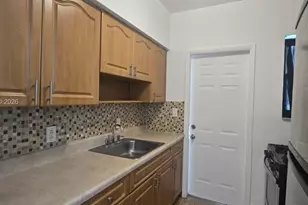 8430 Harding Ave, Miami Beach, FL 33141 - Photo 17