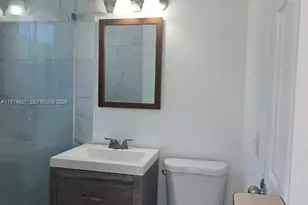 8430 Harding Ave, Miami Beach, FL 33141 - Photo 29