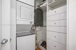 750 Espanola Way, Miami Beach, FL 33139 - Photo 7