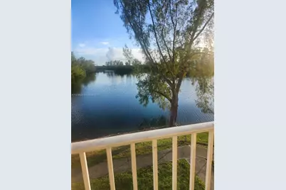 8240 SW 210th St #220, Cutler Bay, FL 33189 - Photo 9
