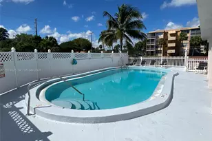 2775 Taft St, Hollywood, FL 33020 - Photo 3