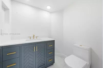 3785 NE 209th Ter, Aventura, FL 33180 - Photo 9