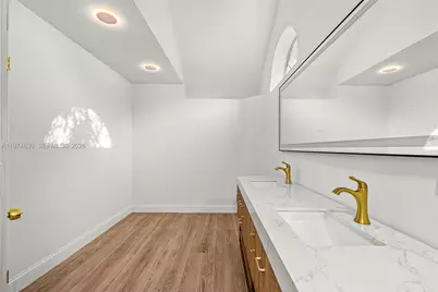 3785 NE 209th Ter, Aventura, FL 33180 - Photo 23