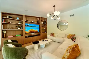 10461 SW 121st St, Miami, FL 33176 - Photo 17