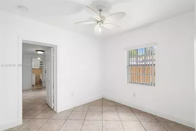 1381 W 63rd St, Hialeah, FL 33012 - Photo 37