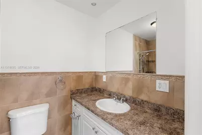 1381 W 63rd St, Hialeah, FL 33012 - Photo 23