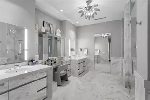 2821 S Bayshore Dr, Coconut Grove, FL 33133 - Photo 25