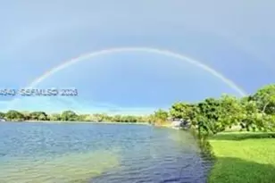 6225 NW 190th Terrace, Hialeah, FL 33015 - Photo 25