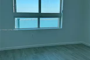 1900 N Bayshore Dr, Miami, FL 33132 - Photo 31