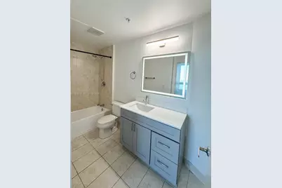 1900 N Bayshore Dr #4112, Miami, FL 33132 - Photo 23