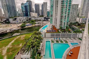 90 SW 3rd St, Miami, FL 33130 - Photo 17