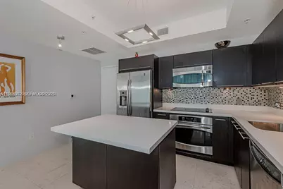 90 SW 3rd St #2002, Miami, FL 33130 - Photo 3