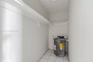 400 SE 31st St, Fort Lauderdale, FL 33316 - Photo 13