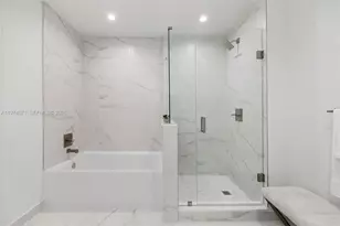 101 Diplomat Pkwy, Hallandale Beach, FL 33009 - Photo 31