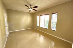 2492 Centergate Dr, Miramar, FL 33025 - Photo 9