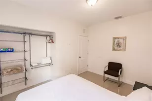 518 SW 15th Ave, Miami, FL 33135 - Photo 9