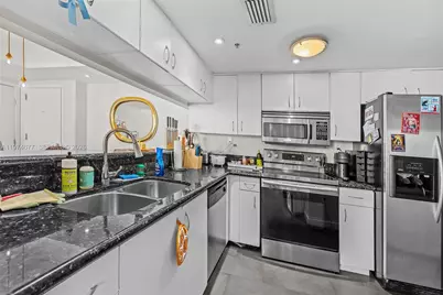 [Address not provided], Miami Beach, FL 33139 - Photo 5