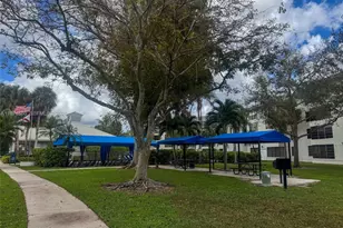 1709 Whitehall Dr, Davie, FL 33324 - Photo 45