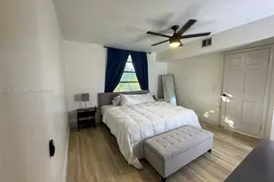 1709 Whitehall Dr, Davie, FL 33324 - Photo 19