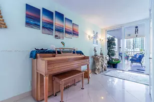 121 Golden Isles Dr, Hallandale Beach, FL 33009 - Photo 5