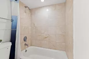 6917 Collins Ave, Miami Beach, FL 33141 - Photo 17