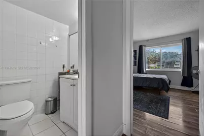 7265 W Sunrise Blvd #7265L, Plantation, FL 33313 - Photo 25