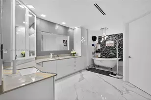 3415 N Ocean Dr, Hollywood, FL 33019 - Photo 27