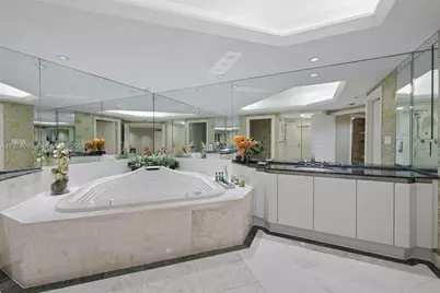 2600 Island Blvd #1006, Aventura, FL 33160 - Photo 57