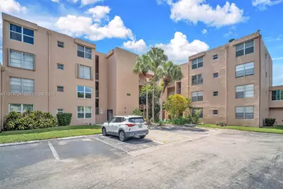 9431 Live Oak Pl #108, Davie, FL 33324 - Photo 25