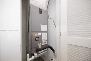 10366 NW 68th Terrace, Doral, FL 33178 - Photo 13