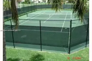 3390 N Pinewalk Dr N, Margate, FL 33063 - Photo 9