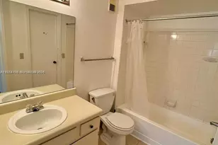 3390 N Pinewalk Dr N, Margate, FL 33063 - Photo 5