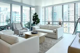 1331 Brickell Bay Dr, Miami, FL 33131 - Photo 7