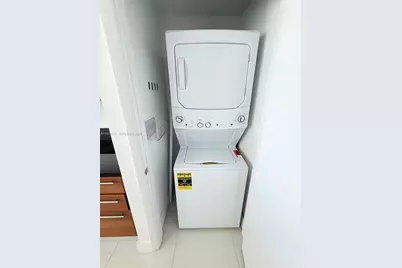 244 Biscayne Blvd #3403, Miami, FL 33132 - Photo 7