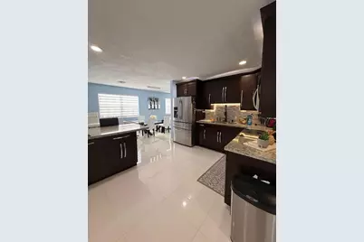 1461 NW 137th St #1461, Miami, FL 33167 - Photo 9