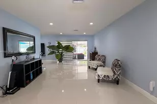 1461 NW 137th St, Miami, FL 33167 - Photo 3