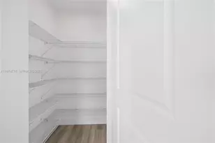 101 Diplomat Pkwy, Hallandale Beach, FL 33009 - Photo 13