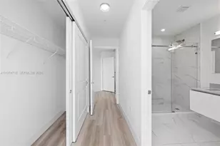 101 Diplomat Pkwy, Hallandale Beach, FL 33009 - Photo 23