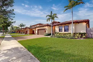 154 SE 23rd Terrace, Homestead, FL 33033 - Photo 3