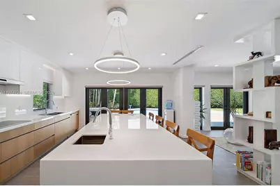 1117 Alfonso Ave, Coral Gables, FL 33146 - Photo 1