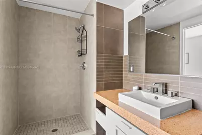 435 21st St #318, Miami Beach, FL 33139 - Photo 9