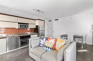 435 21st St, Miami Beach, FL 33139 - Photo 3