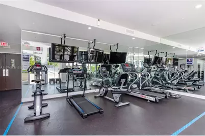 435 21st St #318, Miami Beach, FL 33139 - Photo 13