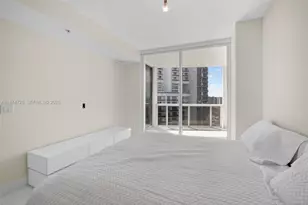 18201 Collins Ave, Sunny Isles Beach, FL 33160 - Photo 23