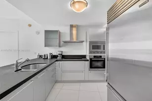 18201 Collins Ave, Sunny Isles Beach, FL 33160 - Photo 3