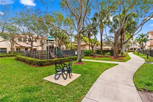 6073 Grand Cypress Cir W, Coconut Creek, FL 33073 - Photo 35
