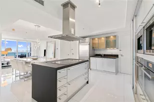 18201 Collins Ave, Sunny Isles Beach, FL 33160 - Photo 5