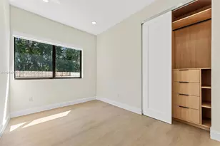 4144 Alton Rd, Miami Beach, FL 33140 - Photo 23