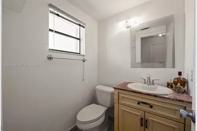 21190 Mainsail Cir #17A, Aventura, FL 33180 - Photo 11