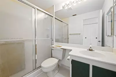 21190 Mainsail Cir #17A, Aventura, FL 33180 - Photo 19